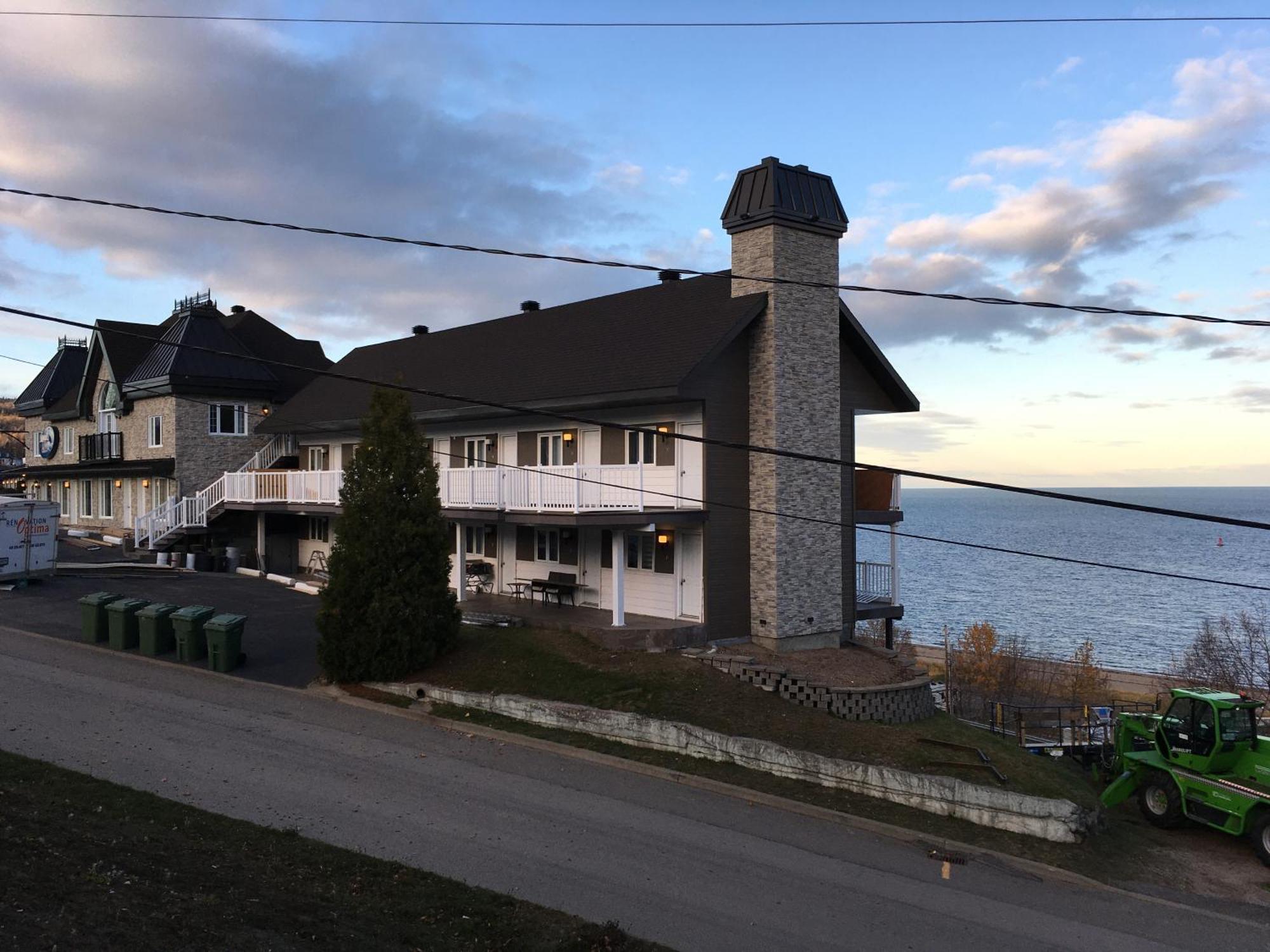 Motel Vue Belvedere Saint-Siméon Exterior photo