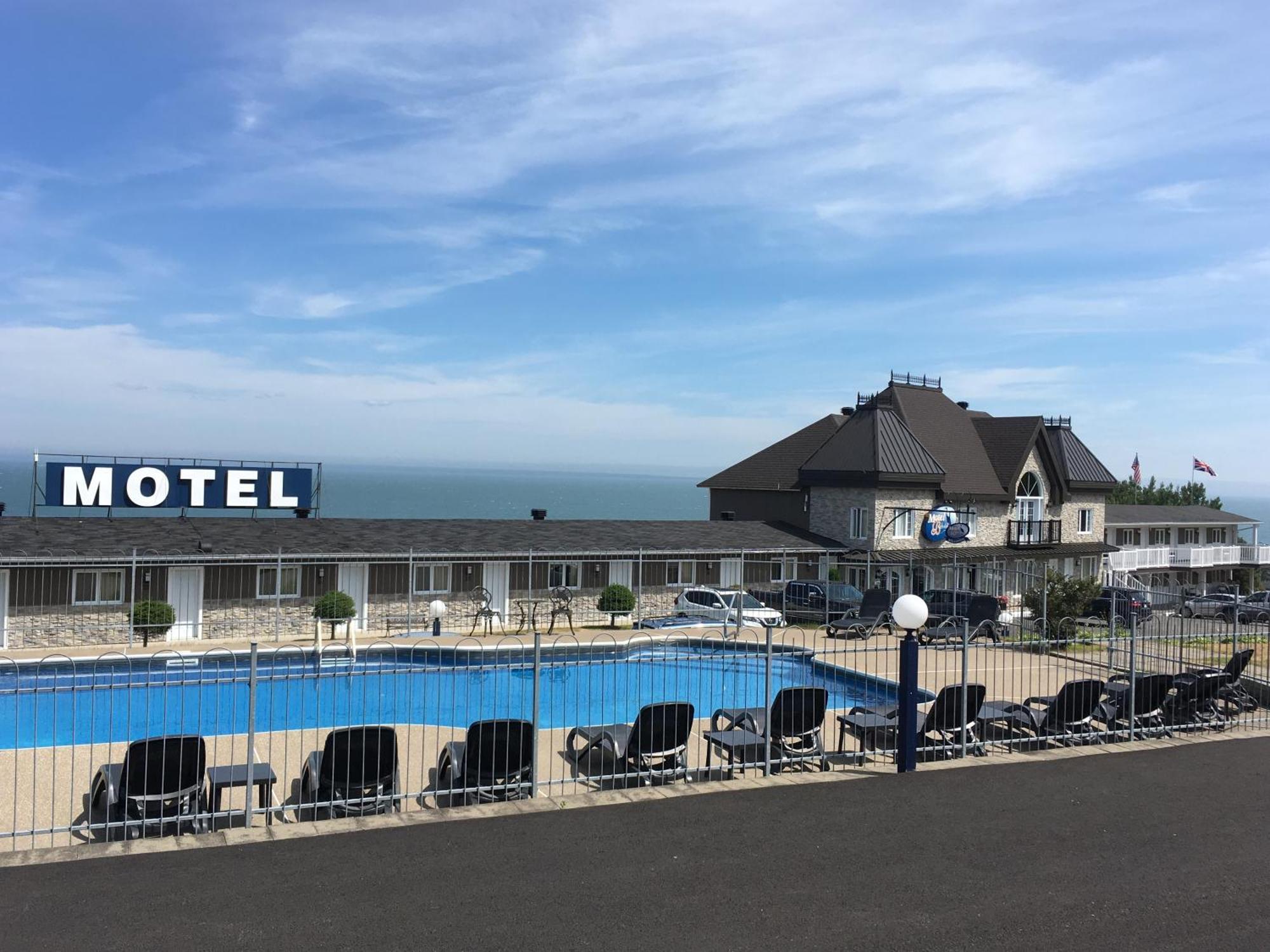 Motel Vue Belvedere Saint-Siméon Exterior photo